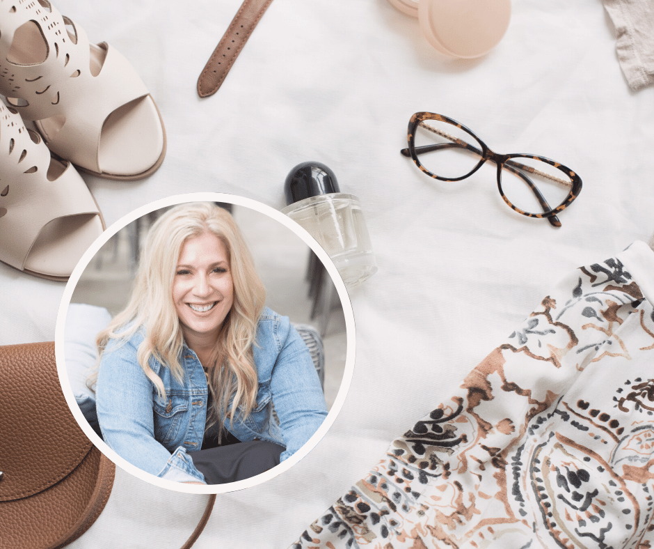 How Dawn sells fashion consulting through her blog.